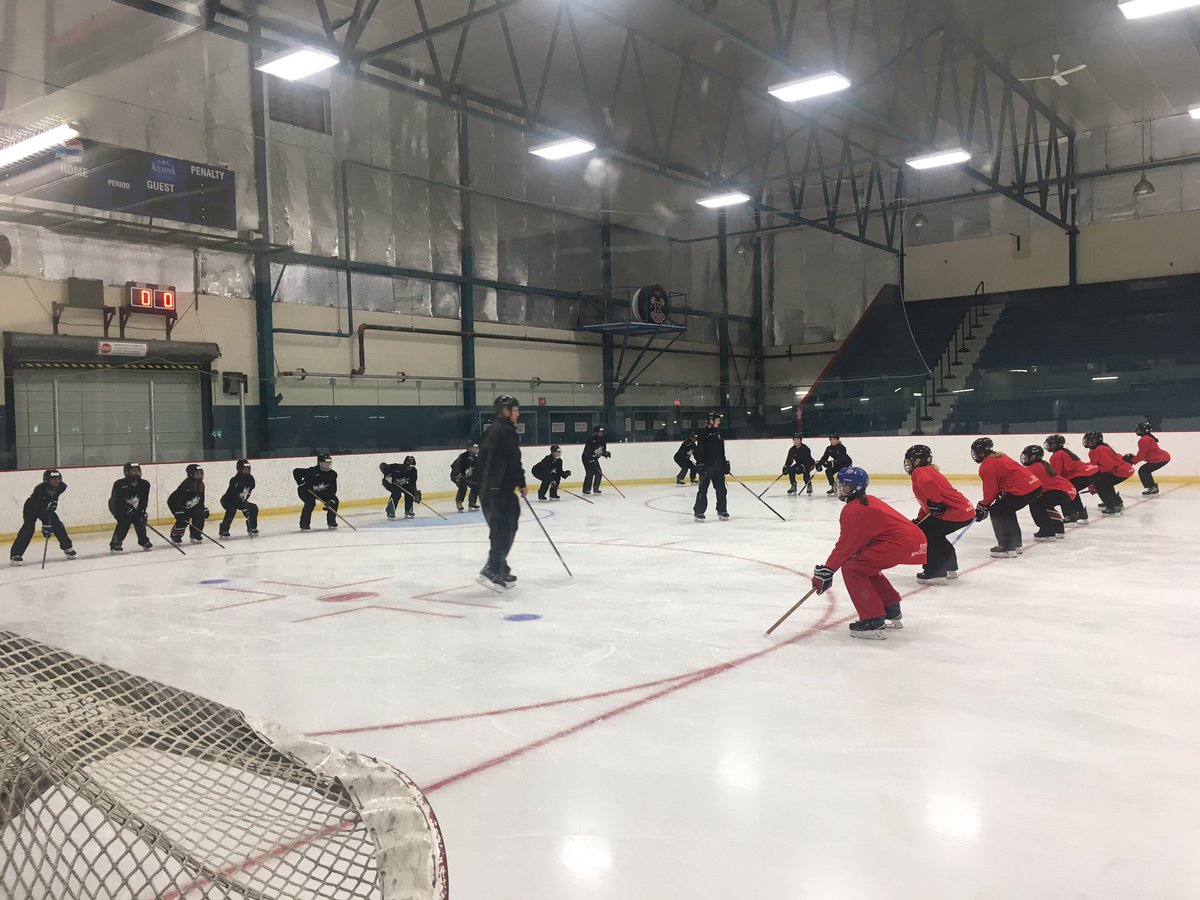 rha_kelowna's tweet photo. Another week of EOE underway!
Welcome all from out of town and attending the skating camp. Looking forward to another week of massive improvements! πͺ π
#poehockey #edgecamp #hockeycamp #hockeyskills #hockeytraining #hockeyforlife #hockeyskating #hockeyfamily https://t.co/HfIBx7jKk2