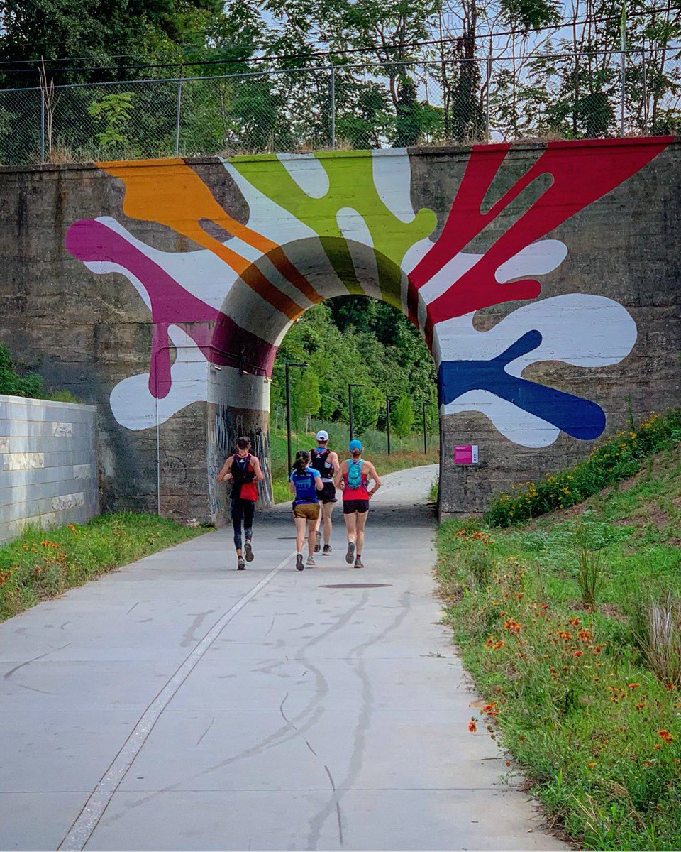 JCampy90's tweet photo. Another #RunTheATL down! 22.6ish miles around the good old city of #Atlanta and it was just as tough, fun, and crazy hot as it always is 😅 All the runners killed it out there! #AtlantaBeltLine #RoadRunning #RunFree #GA #Summer #SweatItOut #RunningOnTheRails #HOKA #TimeToFly https://t.co/wm7SX2VzCC