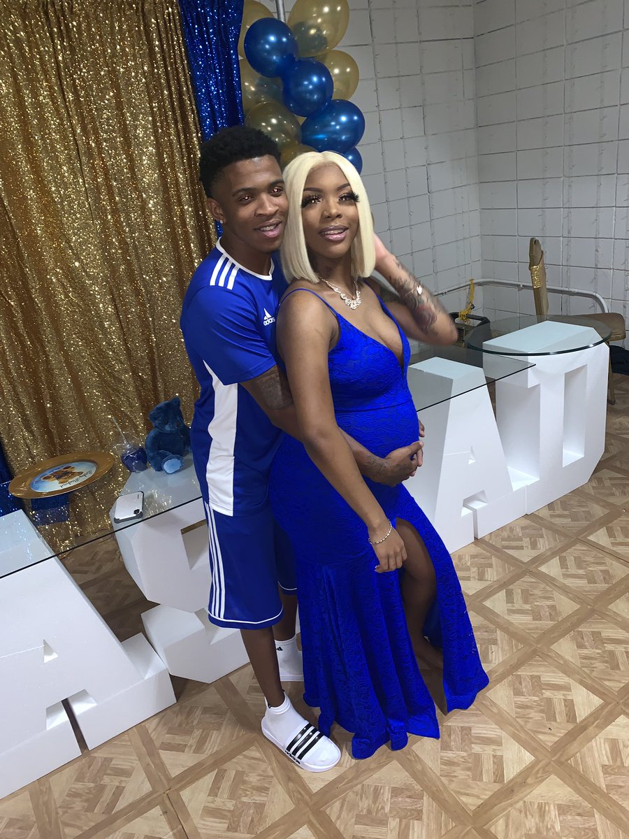 Mzkrisstyle's tweet photo. Thanking everyone that came and showed me and my baby love💙 i loved all of his gifts .. things was rough but overall yall made me so happy yesterday .. now we are waiting on your arrival. https://t.co/1oSqmGpkmZ
