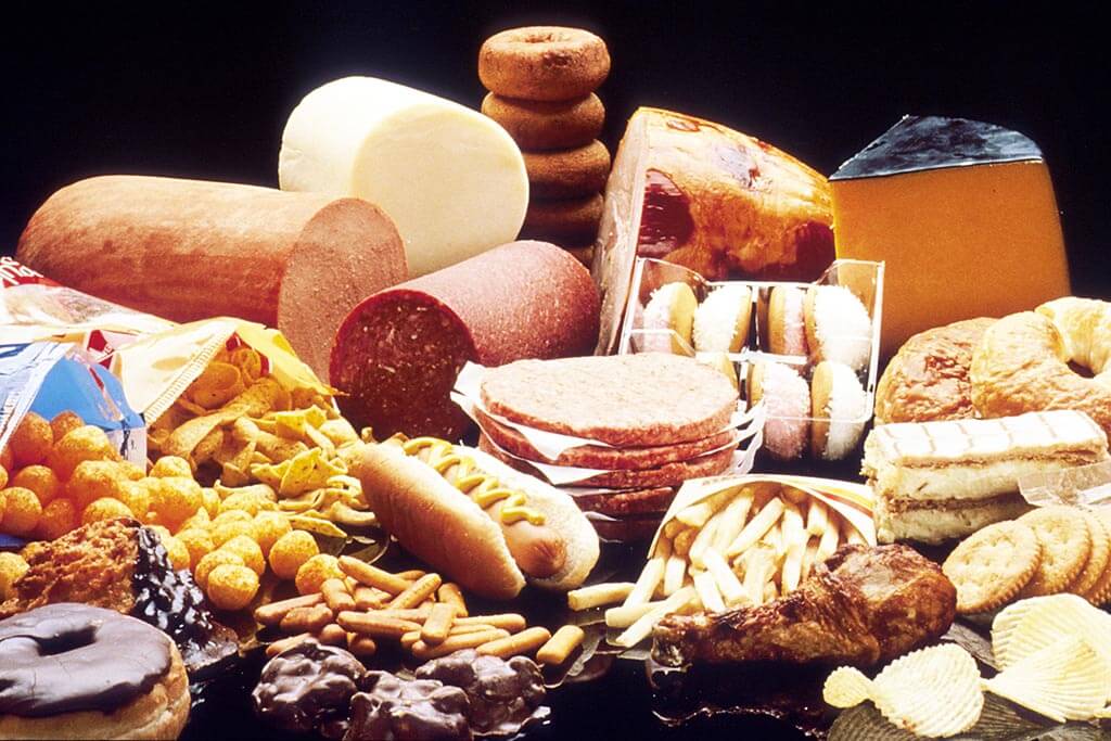 Advice to limit intake of saturated fat has been official government policy in a lot of countries, including the UK, for many years. #SaturatedFat bit.ly/2YT9wrT