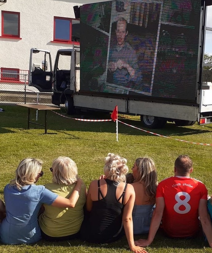 When a picture paints a thousand words. The five of us watching daddy on the big screen #ourhero #bestweekend #20yearson