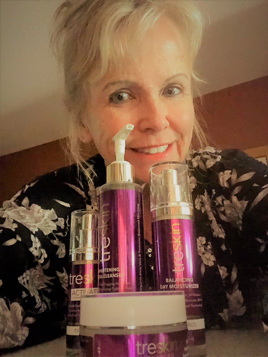 juliewinger's tweet photo. FINAL HOURS-Save $70.00 July 1 - 15th - Healthy Skin for YOU! - https://t.co/W5ZeivO4sL https://t.co/vNlvSlG1Wl