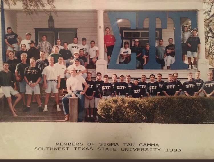 Interested in rushing one of Texas State’s oldest fraternities on campus? Rush Sig Tau! Fill out this form for more information today! #TXST23 #TXST22.  forms.gle/yNYSDsvGEWyJkp…