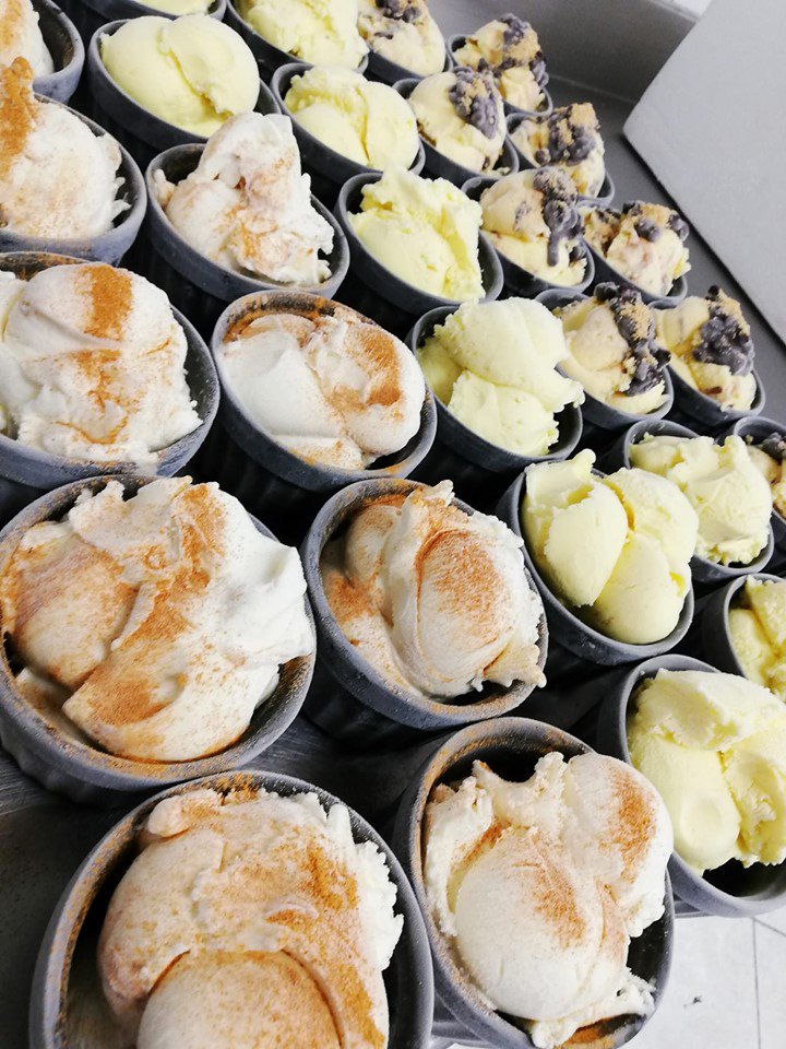 ArtemisDesign1's tweet photo. Ice cream in ramekin...by ArtemisDesign! 
#icecream #strawberry #creme #vanilla #caramel #chocolat #sweet #gelato #summer #dessert #pastry #patisserie #confectionery #chocolate #baptism #bakery #wedding #patissier #pastrymasters #Baker #pastrychef https://t.co/72hwc1j63X