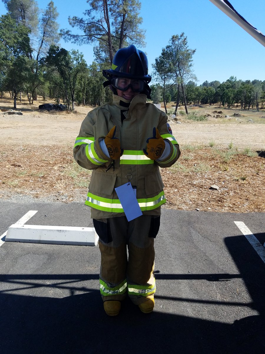 Michaelaaaa23's tweet photo. Hi I'm a munchkin. #futureinfire https://t.co/5EIWzHrsrd