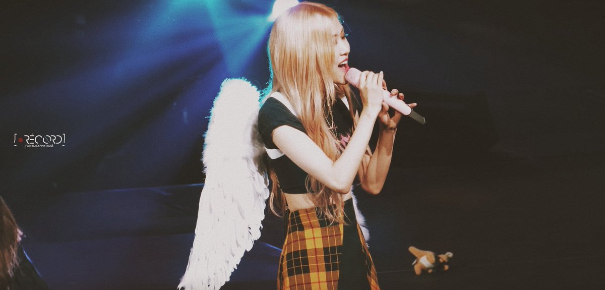 PinkUnionVotes's tweet photo. BLINKS!

RT = VOTO

#MGMAVOTE #BLACKPINK @ygofficialblink https://t.co/DZYl4urwRb