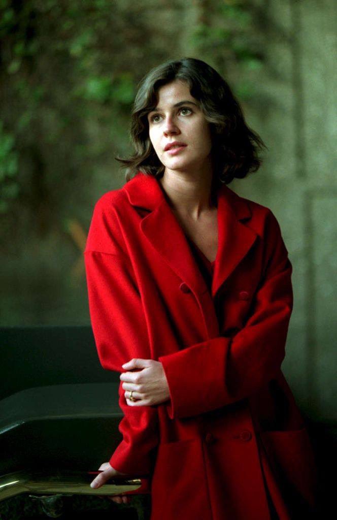 Happy Birthday to Irène Jacob who turns 53 today! 