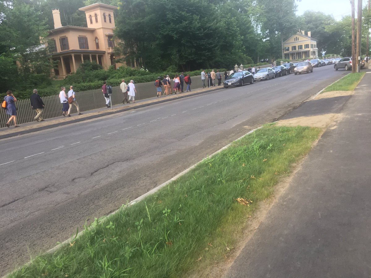 Amherst_Paul's tweet image. After great talk by @MargaretBruchac at @AmherstCollege  Participants in @SHARP_2019 conference in @TownOfAmherst migrate to pre-dinner reception @DickinsonMuseum #sharp19