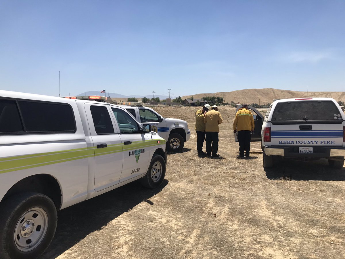 kerncountyfire's tweet image. #AmayaFire Final. 100% containment. 35.8 acres. Thank you to our partner agencies @BLMca and @CAL_FIRE for your assistance. #kerncountyfiredepartment