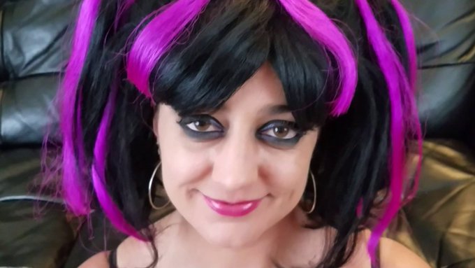 Naughty little slut wants to suck your cock! @xvideoscom   https://t.co/HIoVWImrZR https://t.co/eYIH<a class="tags" href="/tag/xvideoscom">@xvideoscom</a><a href="/tag/cumslut"class="tags"><span>#cumslut</span></a>