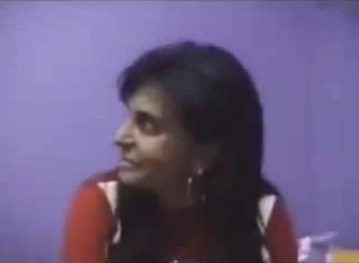 essa gente se humilhando para enaltecer a Jade Picon