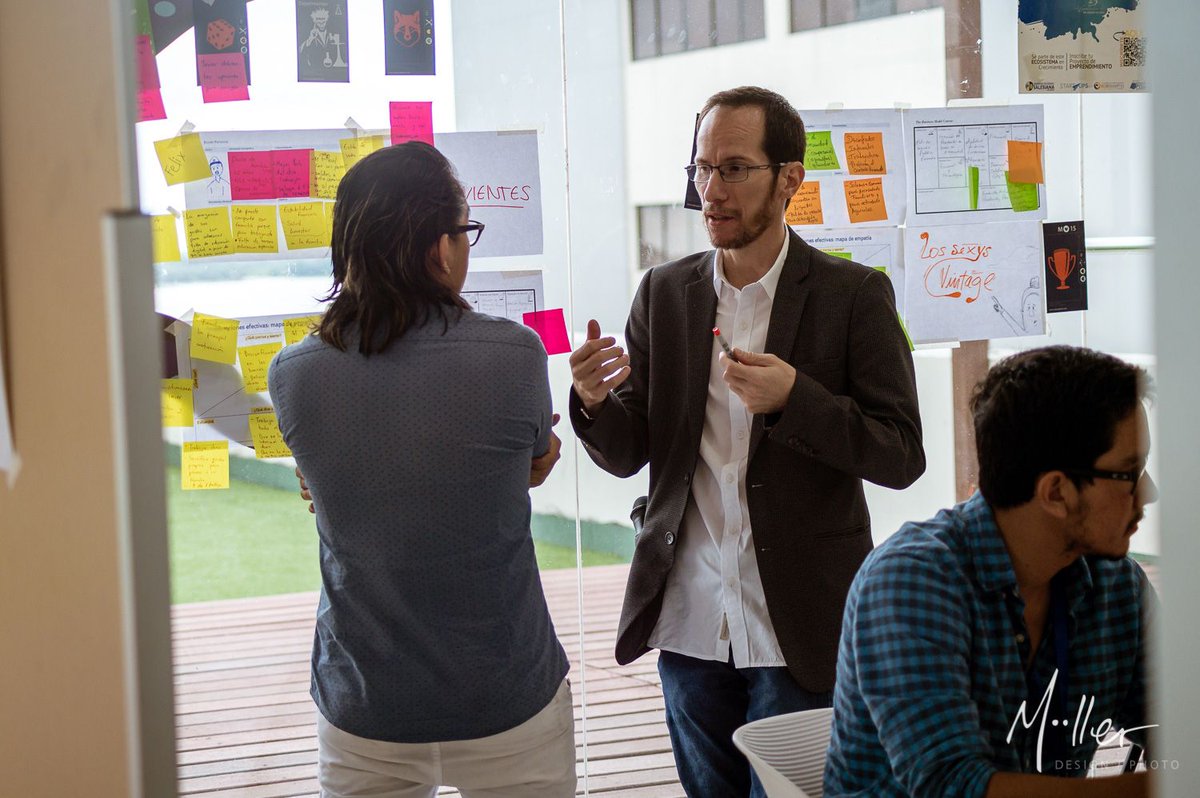 mullercardenas's tweet photo. Así transcurrió el taller de "Prototipado y Validación" en el #disruptChallenge Fintech Edition ayer en Guayaquil.
#taller #evento #innovacion #fintech #guayaquil #proyectos @disruptchalleng
Fotos de @stefiemc - parte 5 https://t.co/7isR1Vh9Ay