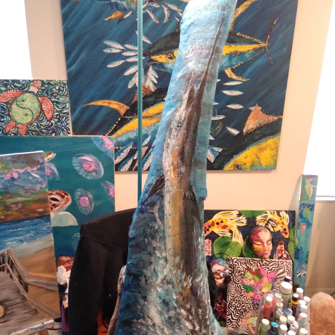ChristianDesid5's tweet photo. My new piece today on wood made into a lamp #ArtistOnTwitter #fishing #artistsoninstagram #artistsontwitter #sealife #oceanart https://t.co/M8XWd8oT1A