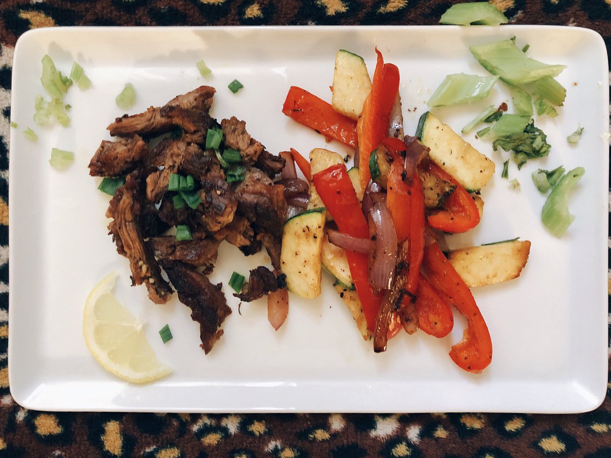 KathehFit's tweet image. Super inspired by @petermckinnon I love his photography and cinematic videos. I want to learn how to take better photo with my iPhone 😂💜🙏🏻 since I created all my videos and photo content on mobile! Yes it’s possible! Ask @deenimmin ;) 
#mobilecreator #personaltrainerinthemaking