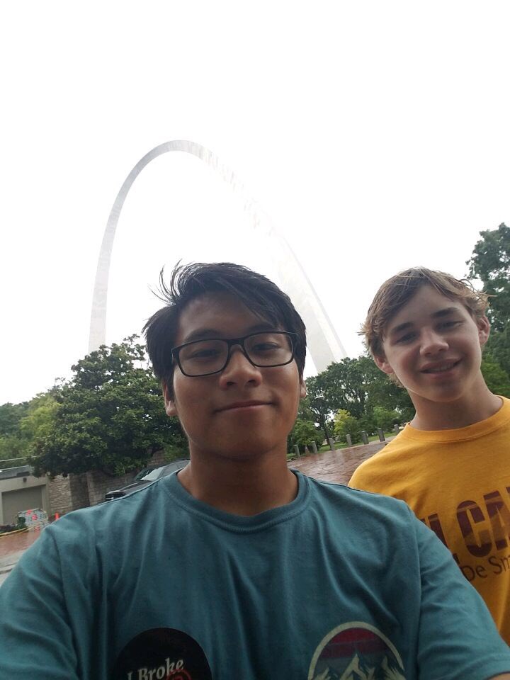 DSJActivities's tweet photo. Team 1 learned to embrace the rain and traveled to our see Fr DeSmet, the St Louis Zoo, our annual graduation site (New cathedral), and Arch among other places.  They also learned that rubies and diamonds are jewels.  :) https://t.co/mPFakvL3C2