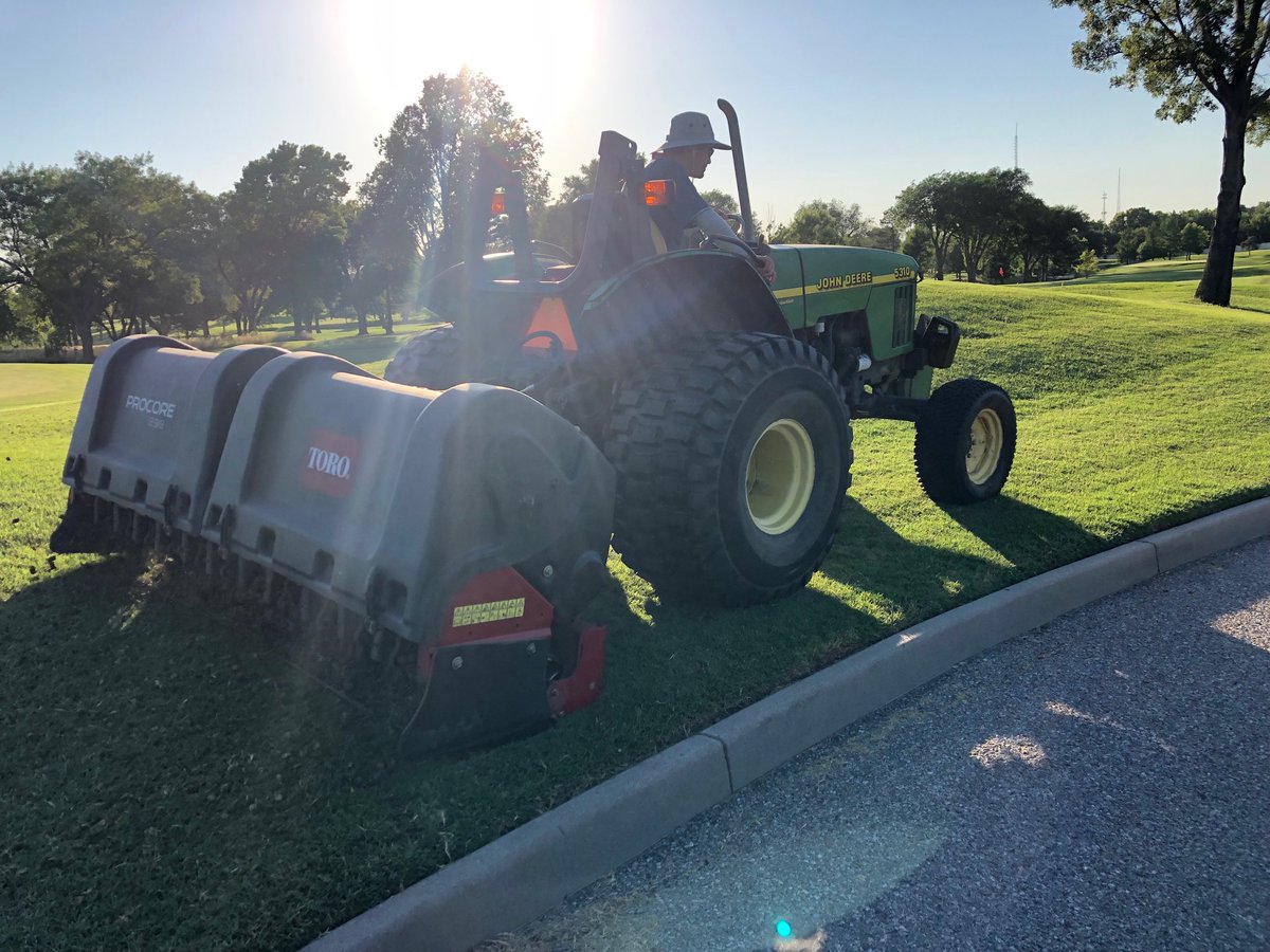 CRgreenside's tweet photo. 14 hr day to finish the back nine. Props to the crew for knocking it out. Front nine tomorrow!
#DontStopUntilTheJobIsDone
#OneDreamOneTeam #WCC #Committed #TeamPlayers #ATeam #AerificationWeek #WichitaCountryClub https://t.co/l1sYmtfbqG