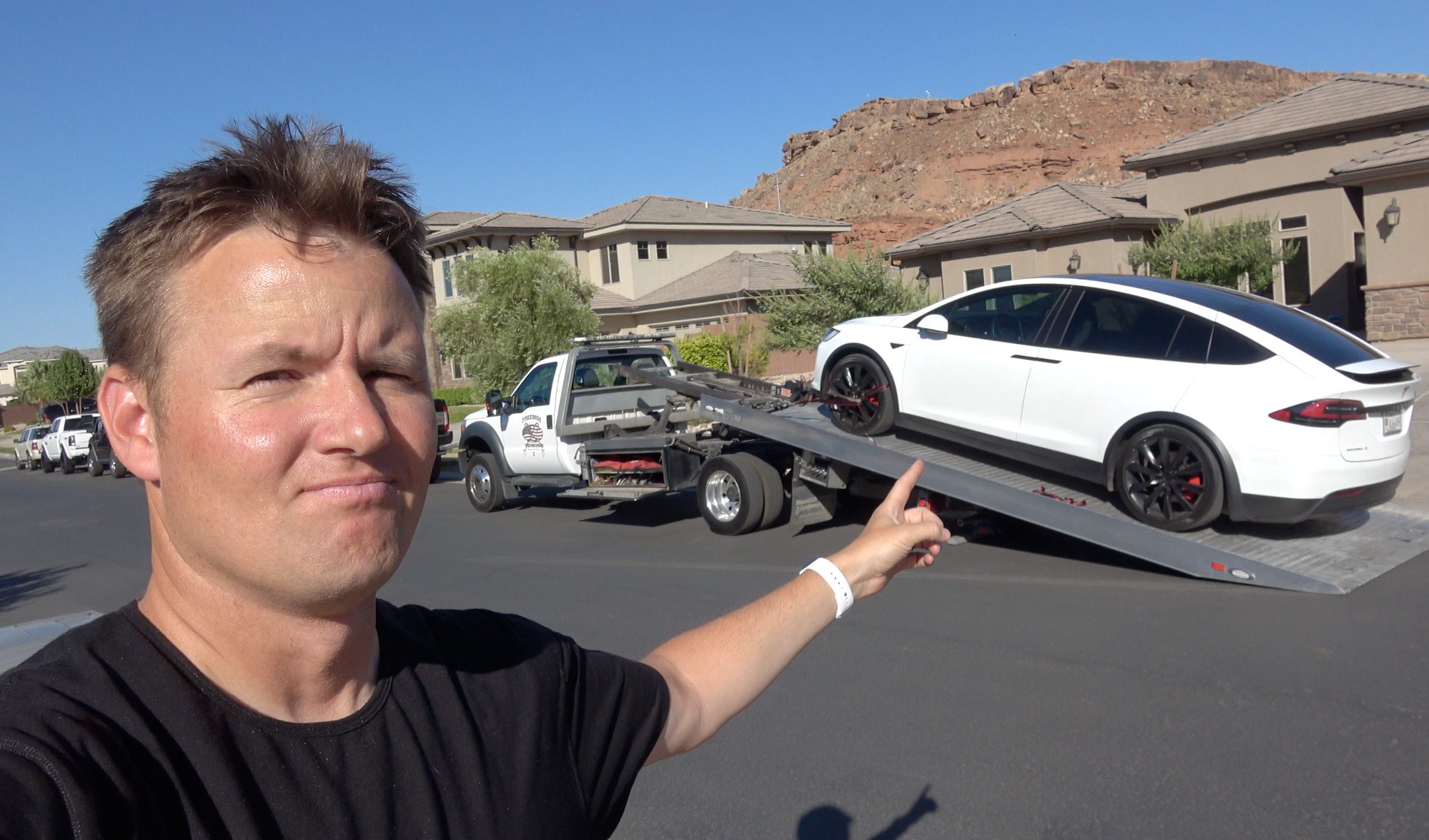 WHAT'S INSIDE? on Twitter "Update Car wont charge. Fix unknown. Has