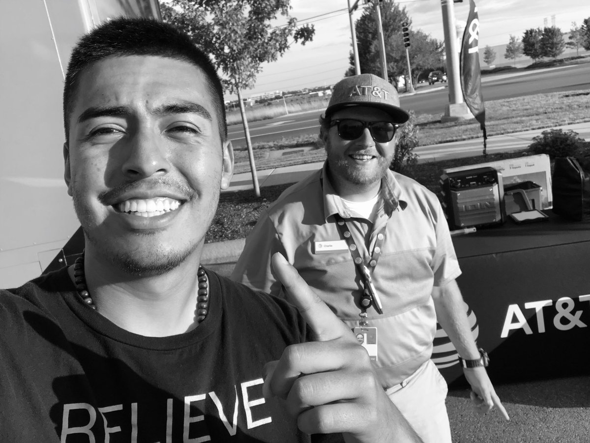 RicGarcia1919's tweet photo. Thank you to everyone who joined us at Springs at Orchard road. Make sure to join us at future events to take advantage of all our Great Promotions! #FREEHOMEINTERNET #ATT 
@CLarsonATT @PawelATTmobile @shawnglinski @justinquelix @TomMonahan10 @gigem96r @RobForsyth3 https://t.co/KNzRxSHzrA