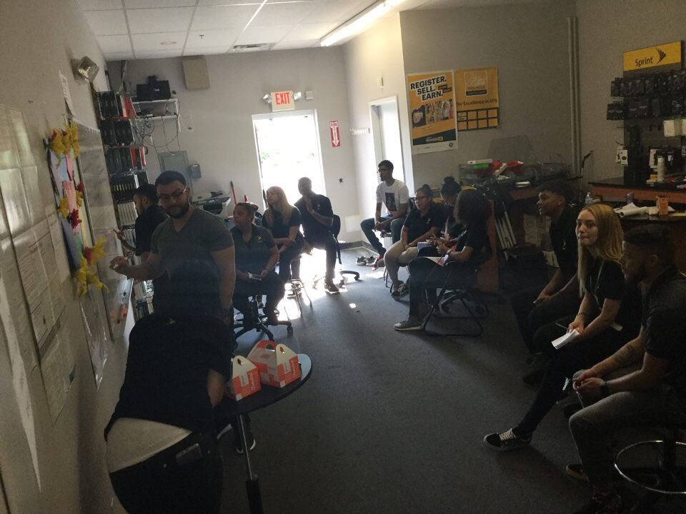 RaySprintGuy's tweet photo. Such an awesome experience hosting today’s IB Workshop. My team is more educated and more excited than ever to CASH IN on Installment Billing!! #SCD3 #SolutionCenterDOES @bthudson3 https://t.co/wIiTT8rHGE