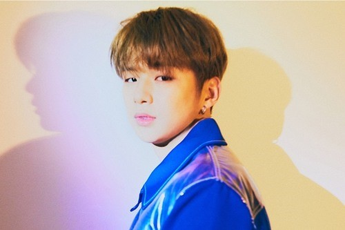 WithKDN_TH's tweet photo. [NEWS] รวมข่าวทีเซอร์ #คังแดเนียล
อัลบั้มโซโล่แรกของคังแดเนียล 'color on me' จะถูกปล่อยวันที่ 25 ก.ค. เวลา 16:00น. (ไทย) 

"color on me"... #คังแดเนียล เสน่ห์เซ็กซี่เหมือนฝัน
🔸https://t.co/8KBzIHhPzN

#강다니엘 #KangDaniel https://t.co/ekkdweuT6B
