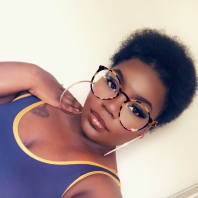 SavageMise's tweet photo. #ImNotYourBabyGirl https://t.co/sYpVpRdHB6