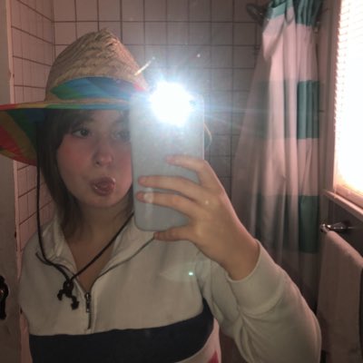 ksisson65's tweet photo. I only have twitter to change my profile picture once a year  #NewProfilePic https://t.co/fL1t2OxuFM