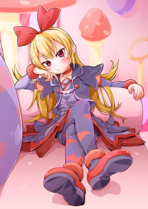 全プリキュア大投票を見守るレジーナちゃん 