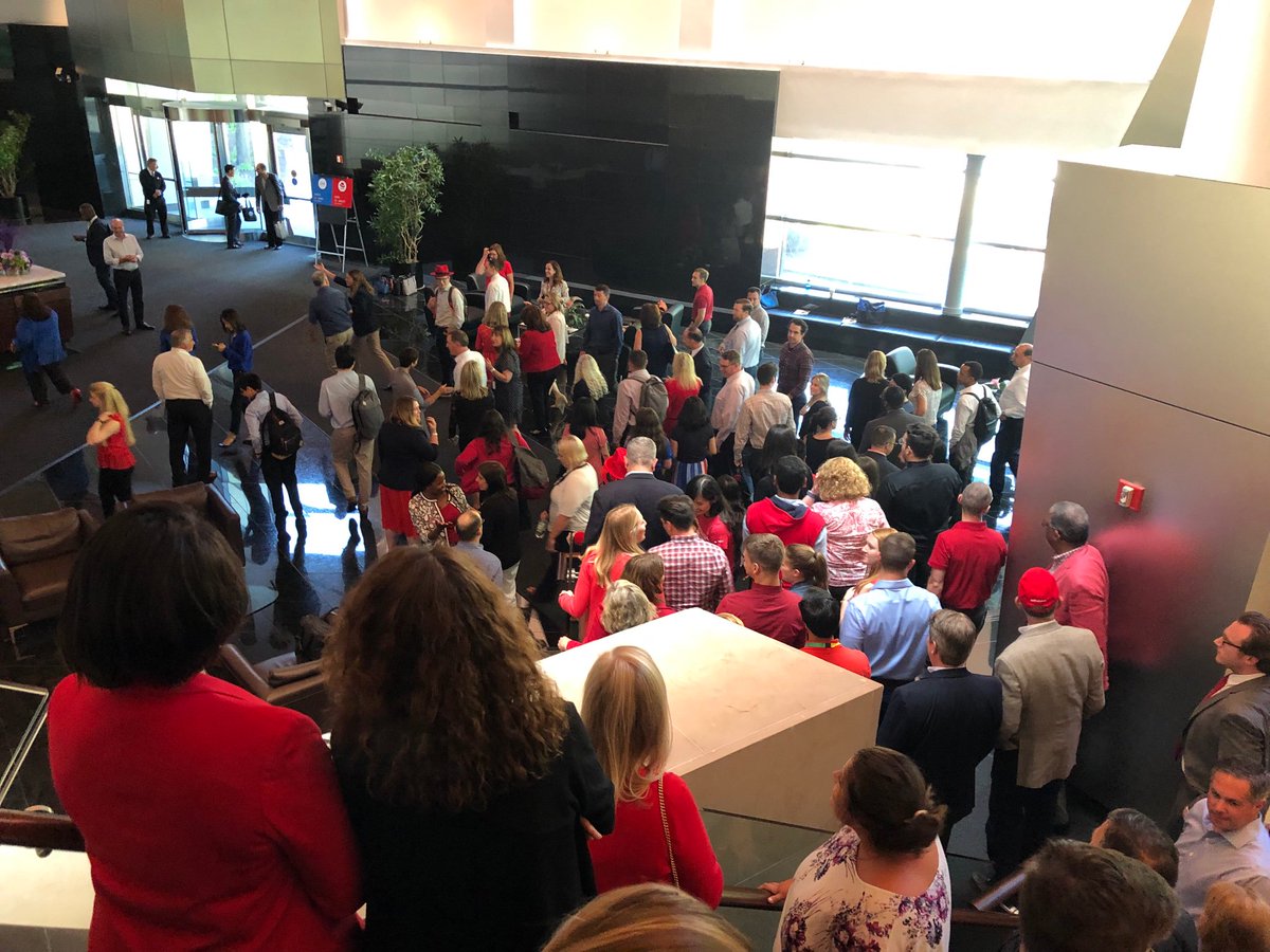 ZZumbahlen's tweet photo. @JWhitehurst @IBM It was a great welcome reception for Jim, with over 100 IBMers there to say hello - and a lot of red. https://t.co/9eYq2RSJ49
