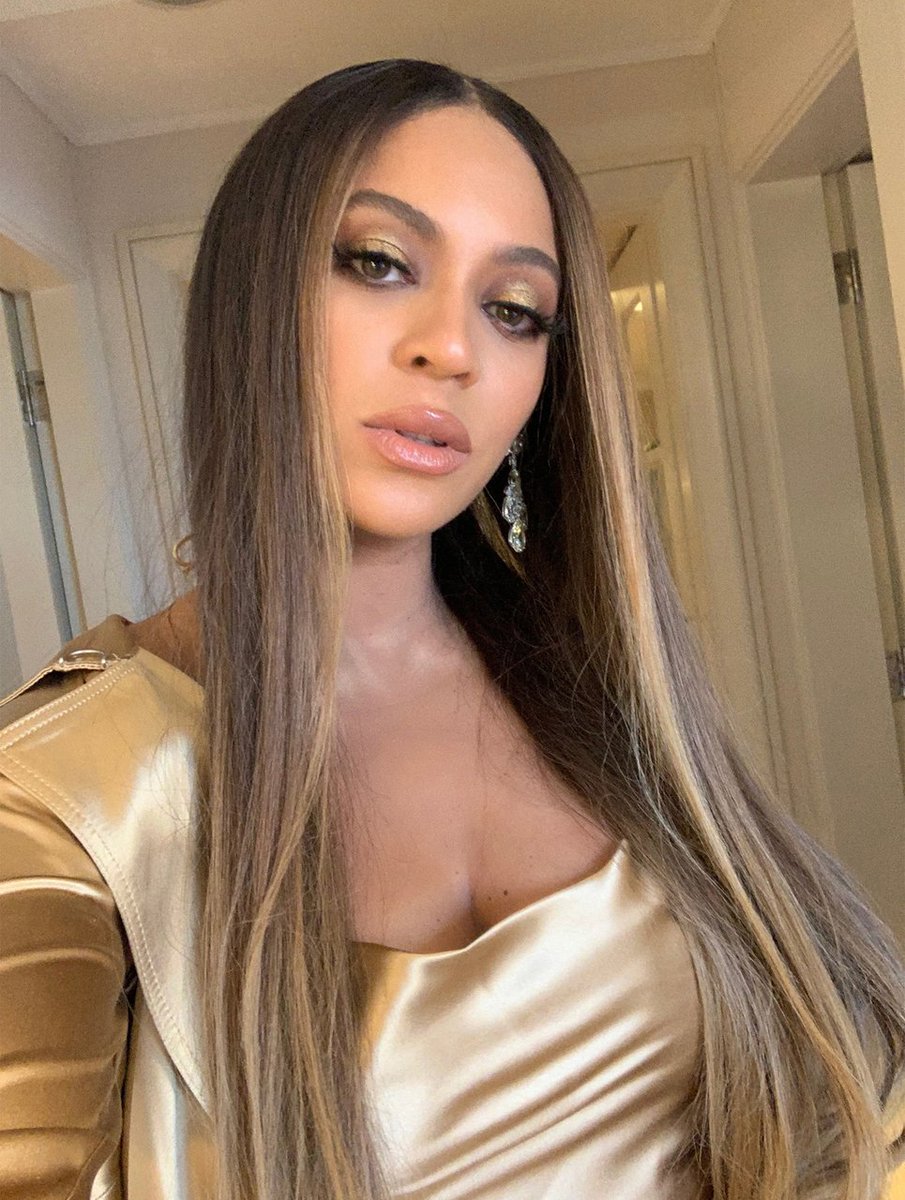 BeyLegion's tweet photo. Beyoncé. 💋

#TheLionKing https://t.co/eOEuIgeQb7