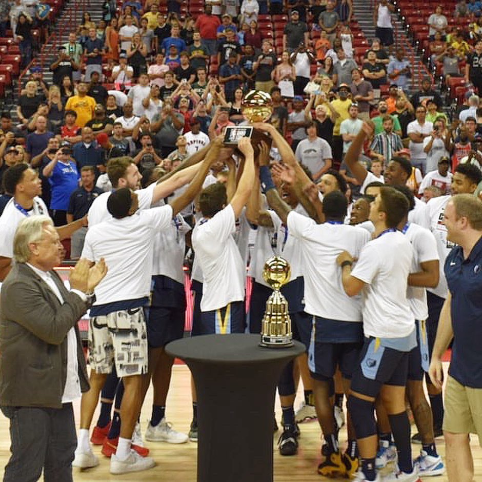 Thomas & Mack Center tweet media