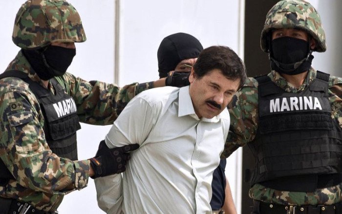 ewnupdates's tweet photo. El Chapo expected to get life sentence from US judge https://t.co/qiwfROkICv https://t.co/u85Id2617l