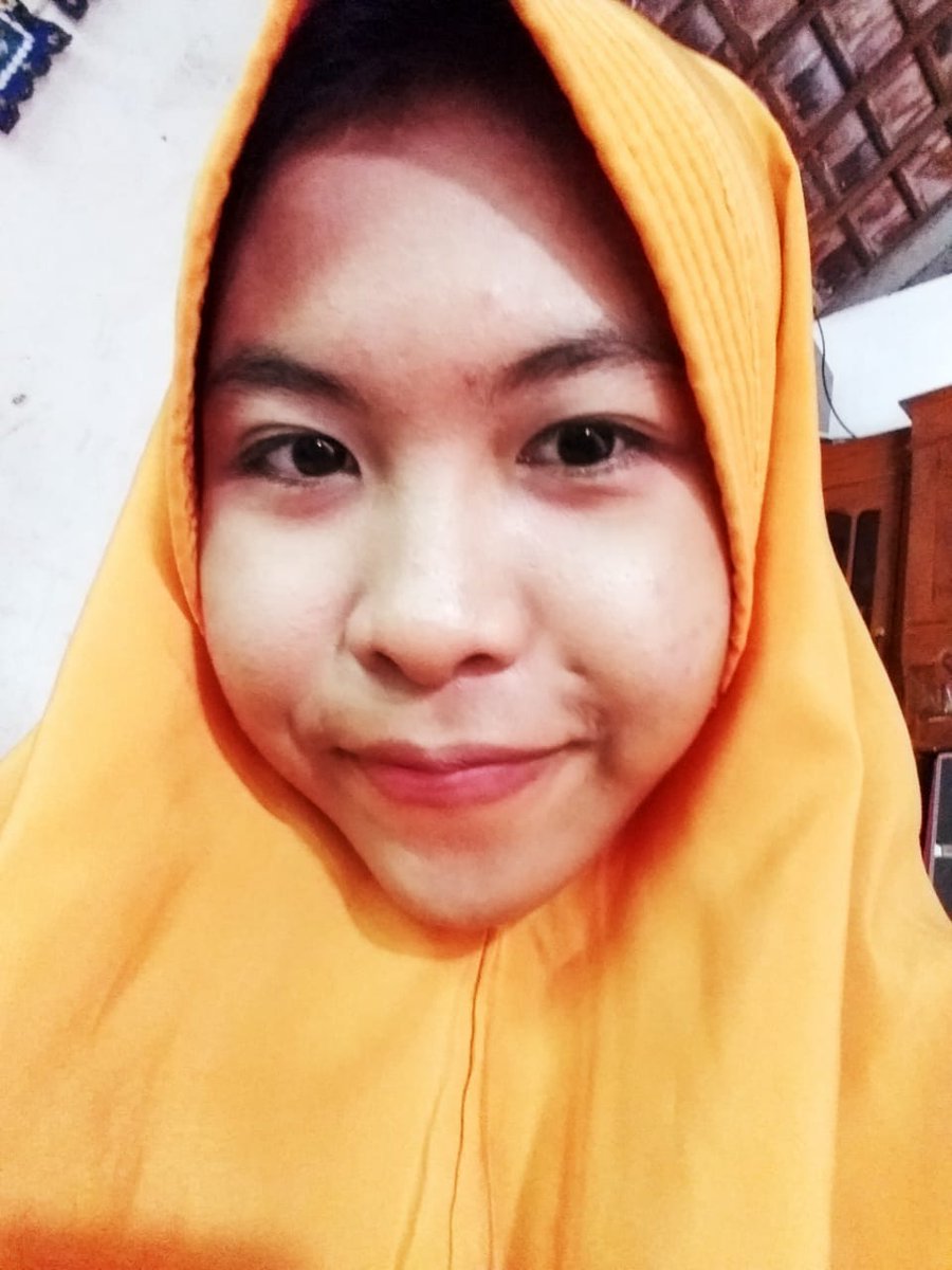 Semoga ke 20 tahun ini menjadi yang lebih baik, bahagiain ortu, lancar kuliah dan urusan yg lainnya..aminn🎉🎉❤