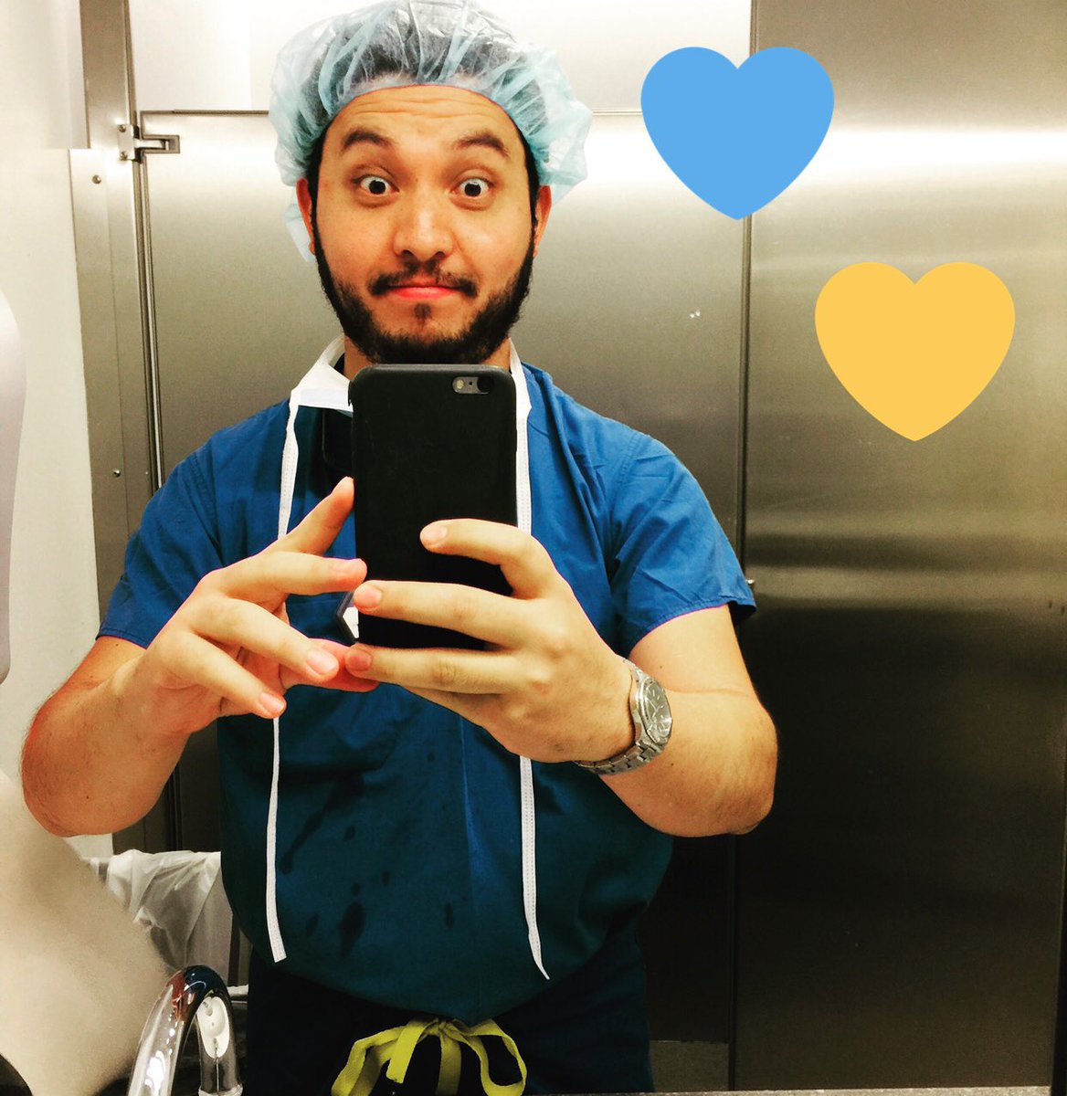 JesusBPMD's tweet photo. The day I wore Jonhs Hopkins scrubs πππ#johnshopkins #rotation #hopkinsscrubs #grateful #throwback #2017 #NeuroIR #memories #mypathtoIR #IloveIR #IamIR #adarlemagia https://t.co/sTQYj10lVY
