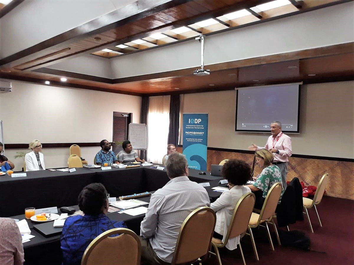 Pacific_Connect's tweet photo. Digicel Pacific CEO, Ben Kealy, provides an overview of Digicel's work in #Vanuatu at the Pacific Connect Digital Marketplaces &amp; Online Services Dialogue. #PacificConnect #DigitalPacific https://t.co/KyehejRjhr