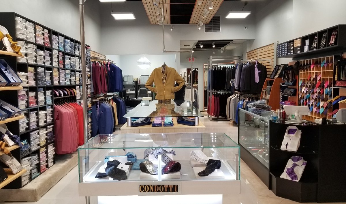 CondottiSergio's tweet photo. We welcome our friends and customers to our new store at 9565 Surfside/Bal Harbour. @BalHarbourShops, @ViadeiCondotti @GoldenIsles, @fisherisland @MiamiBeachPages @VisitSurfside @NewYorker @Chicago @MiamiHeat @nytimes @LosAngeles @LasVegas @Milano @Roma @Firenze @BOLOGNA https://t.co/CHtziLl0r9