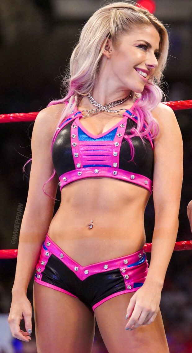 WWEPPorn™ on Twitter "Alexa Bliss’ new gear🔥Raw WWELive WWE2K20 