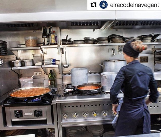 adisacooking's tweet photo. ⛵Inside beautiful Port Balís, @elracodelnavegant offers delicious catalan cuisine!
⛵En el Puerto Balís podéis encontrar esta joya de cocina en el restaurante #elracodelnavegant !
⛵Situé dans Port Balís, vous trouverez le restaurant Racó del Navegant!
⛵#cocinasmediterráneas https://t.co/woMd3boyyD