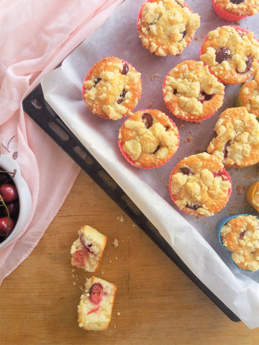 lekcjewkuchni's tweet photo. https://t.co/FxfPBBF8qY
#muffins #muffinki #dessert #food #Food #Foodies #cherries #summer #yum #delicious #delicioustothebone #fruits https://t.co/vJZrfwki3M