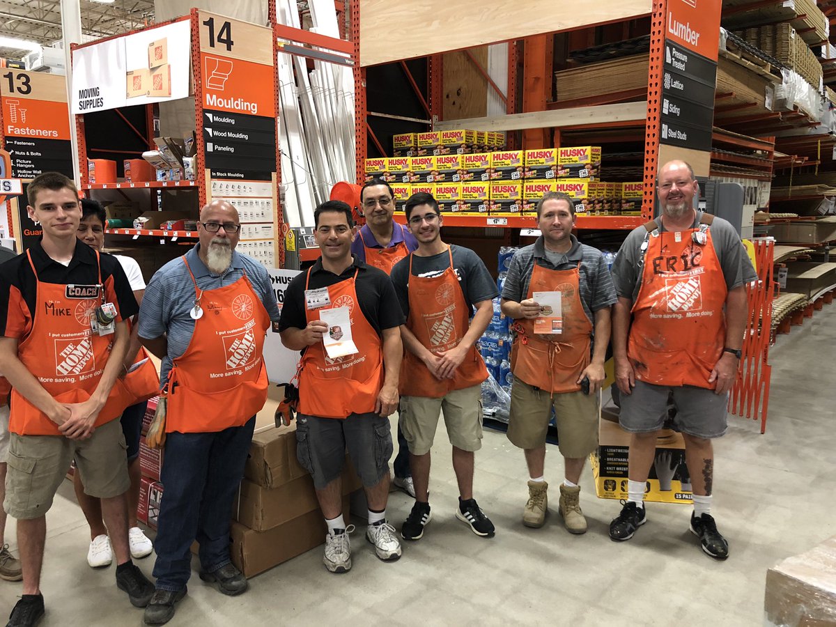 #0961 Rocking With Some Morning Meeting Recognition. Big Shout Out To  Chris From Lumber For Receiving His #GoldAward and Dave From Deliveries For Receiving His #BronzeAward. #YouGuysRock