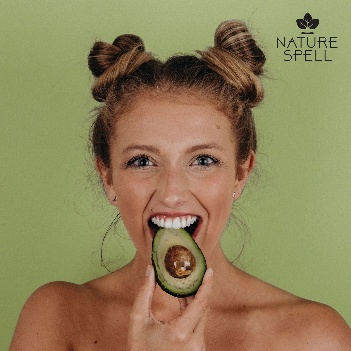 NatureSpellUk's tweet photo. While Your Eating An Avocado, Why Not Try Our 2 In 1 Avocado Oil For Your Hair And Body🥑 
.
.
.
.
#naturespelluk #hairoil #avocado #avocadooil #bodyoil #beautyhair #style #love #haircare #tuesday  #hairstyles #hairtutorial #bodycare #beautycare #cosmeticosnaturais #ukbeauty https://t.co/hjZp6Mynqr