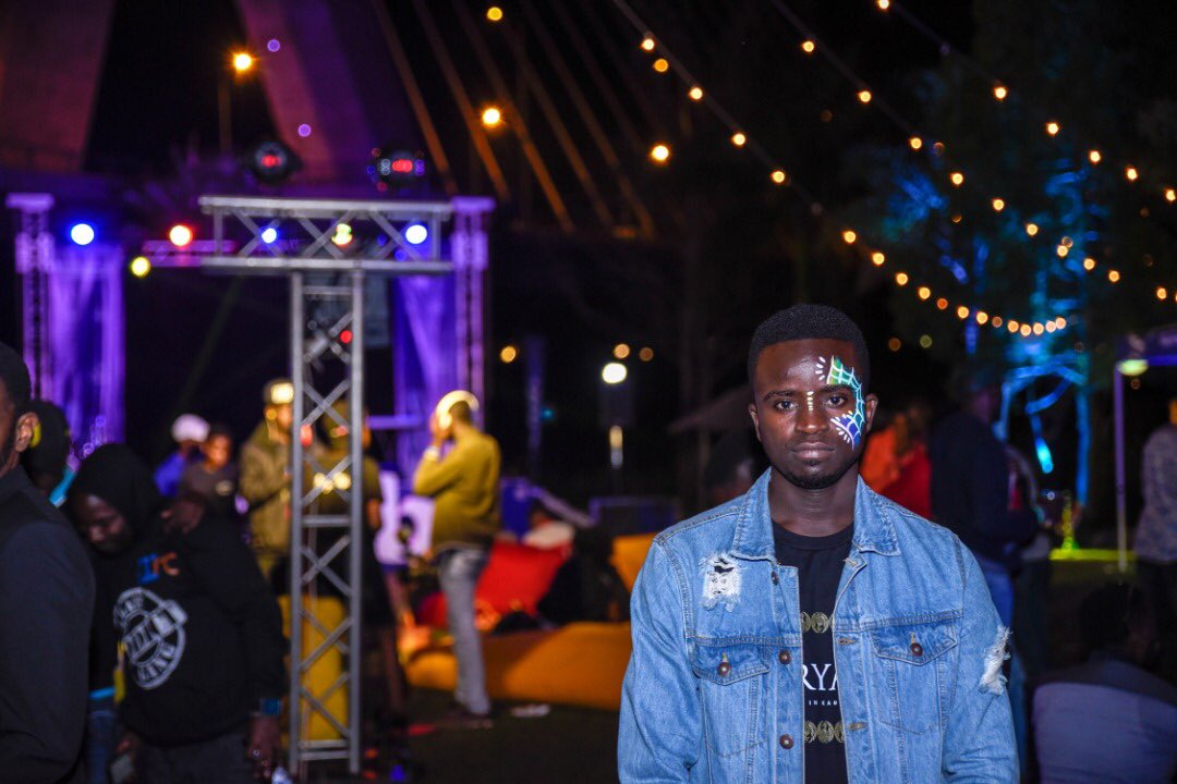 evoke_ug's tweet photo. REACAP; Kodak moment ๐ธ #NeonAtTheBridge2 https://t.co/21G1Fsa6ZT