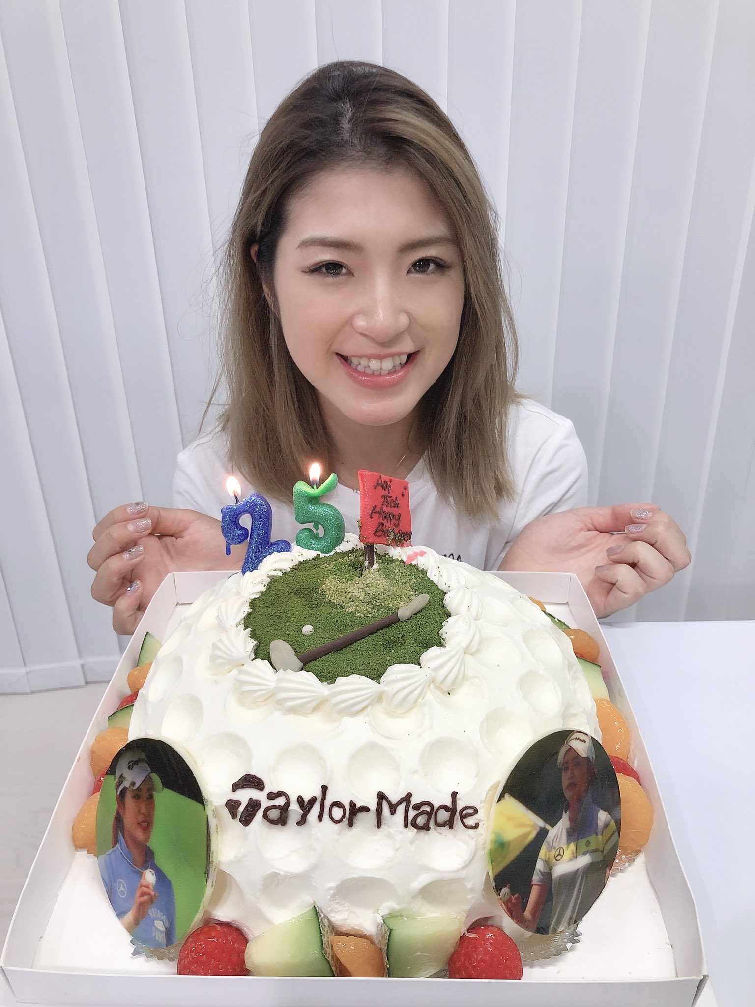 大西翔太 誕生日25歳を テーラーメイドケーキで お祝い 身体に気を付けながら お互い頑張ろう ゴルフ 誕生日 Taylormade テーラーメイド ケーキ 感謝 プロゴルファー 大西葵 大西翔太 ゴルフをメジャースポーツに T Co Ffxrtkzebg