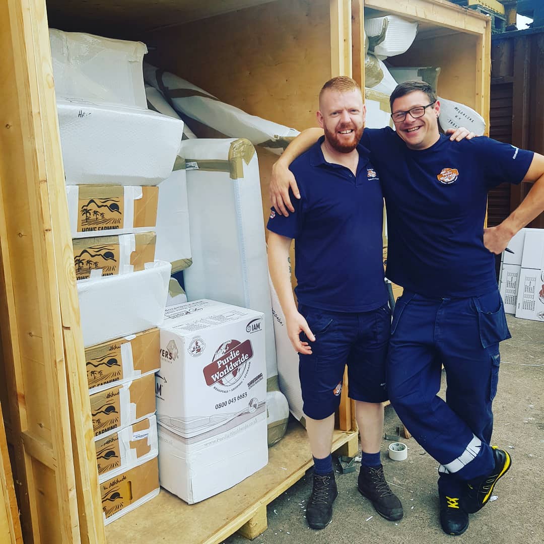 PurdieWorldwide's tweet image. Craig and Kris. Always happiest when they're export wrapping! 
 #export #exportwrapping #shipping #storage #removals #purdies #boxes #exporters #bubblewrap #furnisoft