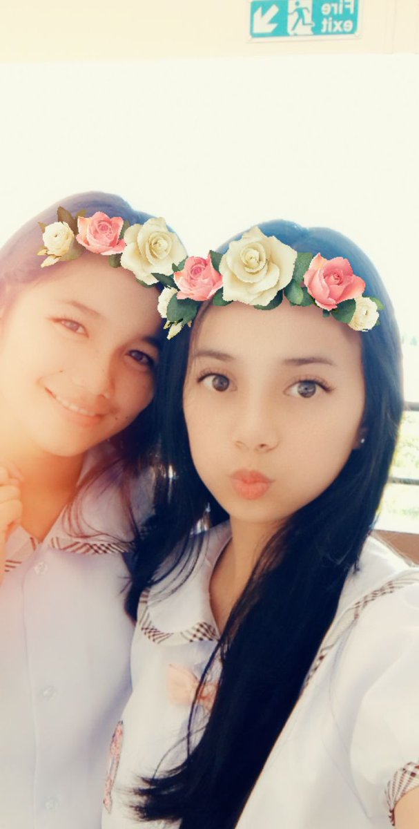 AzaiRobles's tweet photo. Fwendship nko ni hehehee https://t.co/Q6YRudq9jN
