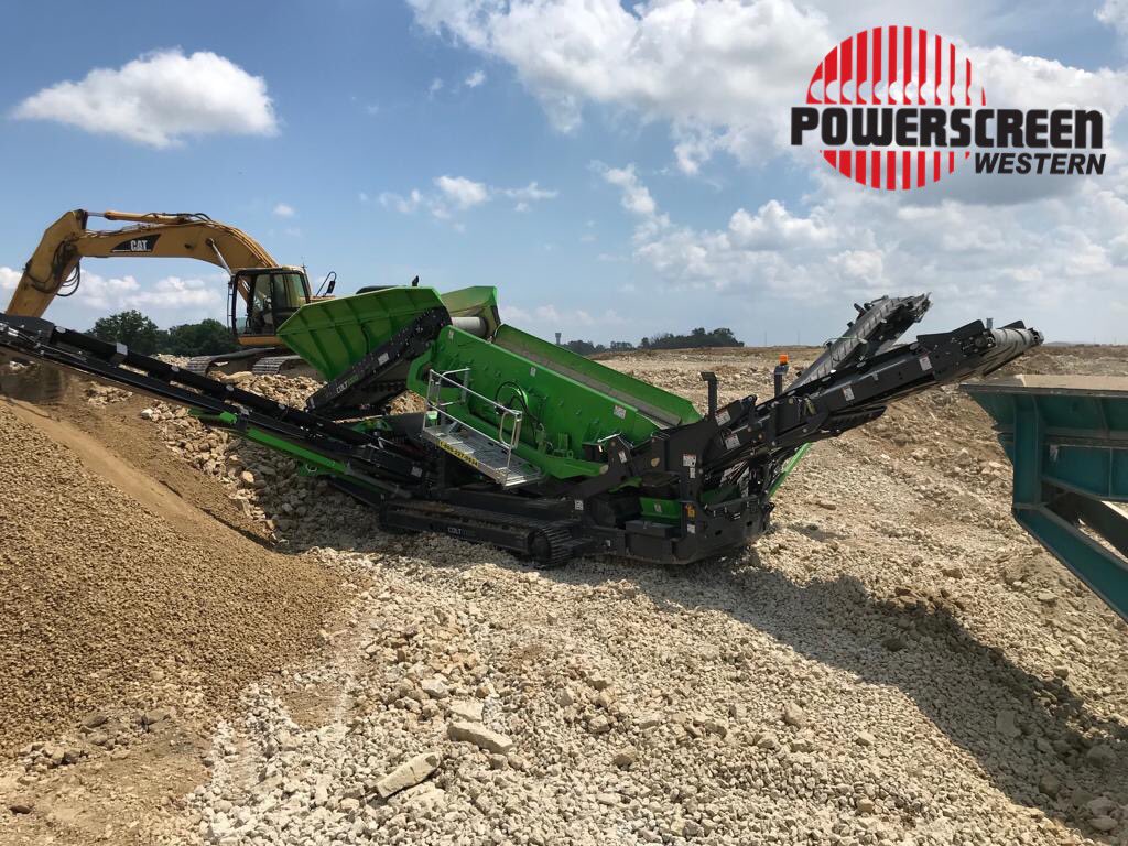 PowerscreenW's tweet image. Production is everything they say..... well look no further 🔥@Evo_Quip  Colt 1000 2 Deck Track Screening Plant Screening to 1 1/2 minus - new 5G technology takes the 13 x 5 ScreenBox to new levels #compactwithimpact #evoquip #powerscreenwestern #powerscreensales #HeavyMachinery