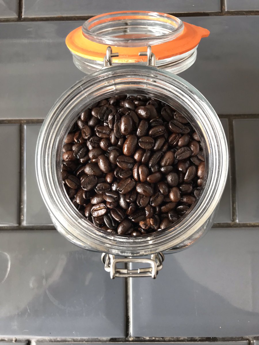 stolliescafedel's tweet photo. Fresh Indonesian java bean,ground to order. #stollies #coffee #coffeehouse #indonesian #java #indonesianjava https://t.co/RjNyajA0BX