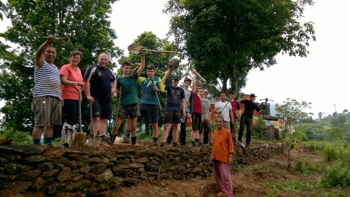 Alan Holmes tweet media