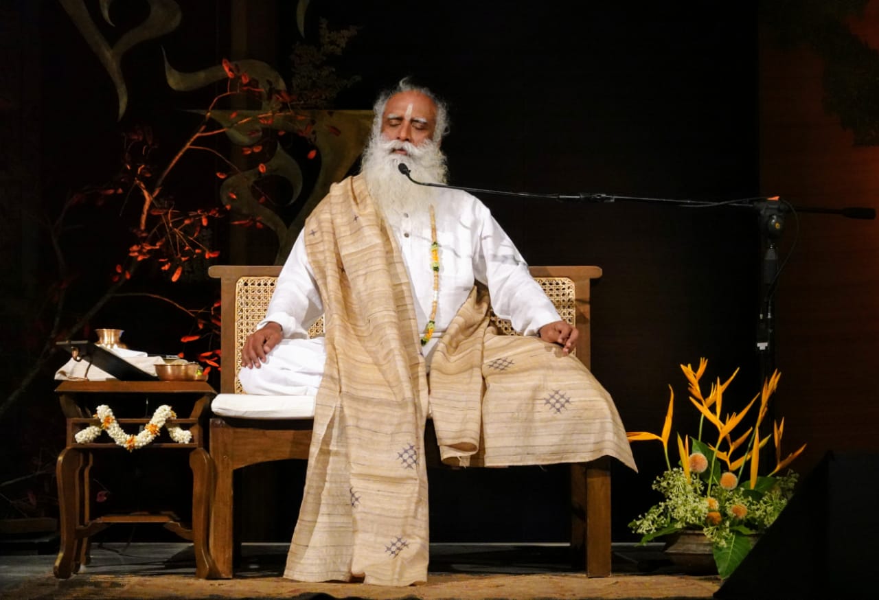 Isha meditation online chair
