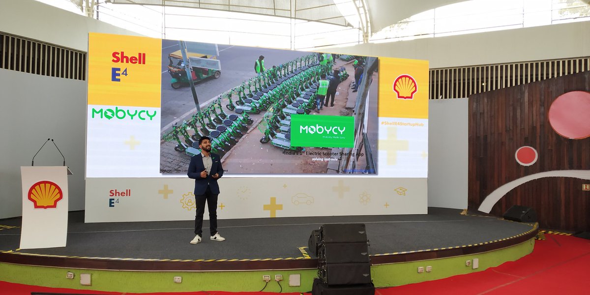 ZyppElectric's tweet photo. Akash Gupta @akashthematrix , CEO and Co-Founder Mobycy, presenting the idea behind mobycy to solve the problem of the last mile connectivity. @YourStoryCo #shellE4demoday @Shell_India #ShellE4StartupHub
@GurugramMDA @WRICitiesIndia @tweetndmc @dcptrafficggm https://t.co/AYH6LuKrRJ