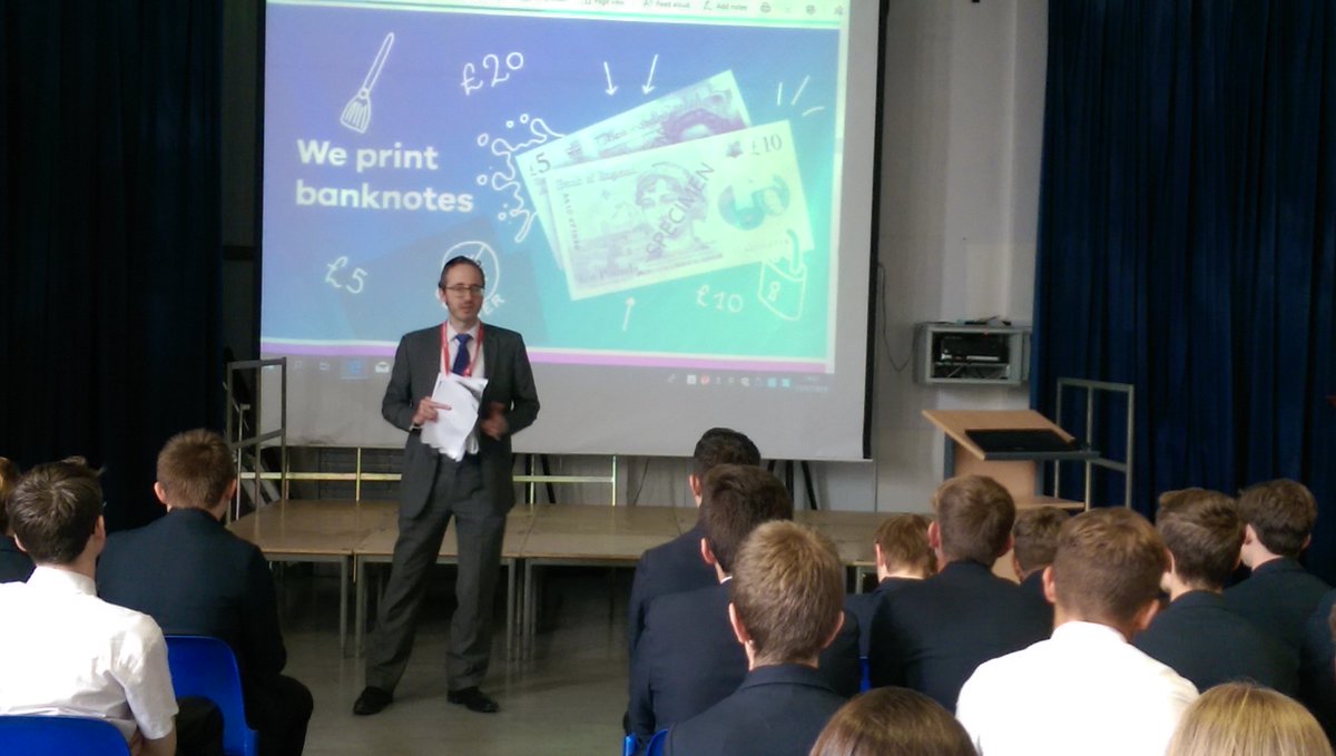We were pleased to welcome Graeme from the Bank of England to the school yesterday afternoon, who spoke to Year 9 students about the role and functions of the Bank of England #BoESchoolTalks